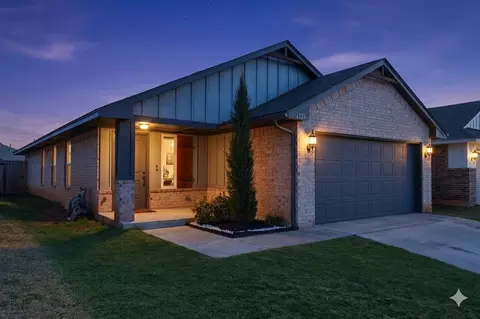 4724 Crystal Hill Dr, Oklahoma City, OK 73179