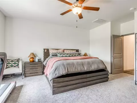 Bedroom - 19790 E Robinson St, Norman, OK 73026 photo 7 of 8