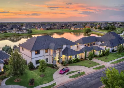 13317 Carriage Way, Oklahoma City, OK 73142