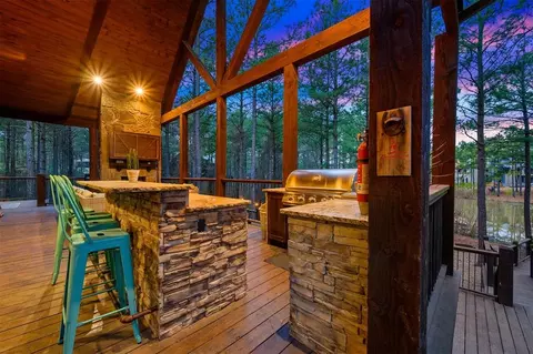 Exterior - 317 Sugar Pine Loop, Broken Bow, OK 74728 photo 9 of 11
