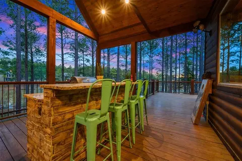 Exterior - 317 Sugar Pine Loop, Broken Bow, OK 74728 photo 10 of 11