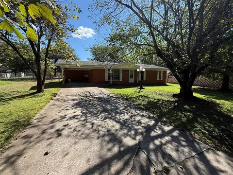 Exterior - 707 S Mcclure St, Broken Bow, OK 74728 photo 14 of 14