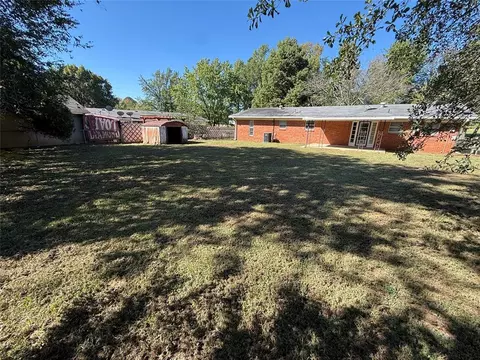 Exterior - 707 S Mcclure St, Broken Bow, OK 74728 photo 6 of 14