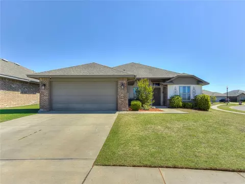 2117 Snapper Ln, Midwest City, OK 73130