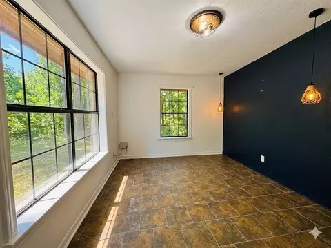 Living - 106 Tranquil Ln, Broken Bow, OK 74728 photo 3 of 3