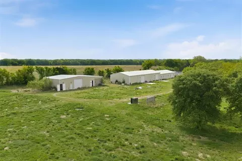 9721 Red Gate Ranch Rd, Wynnewood, OK 73098