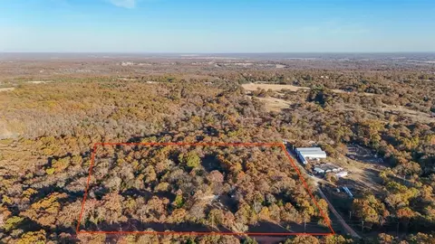 26559 White Oaks Ln, Tecumseh, OK 74873