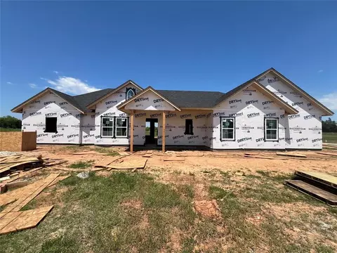 4600 Red Bird Rd, Shawnee, OK 74804
