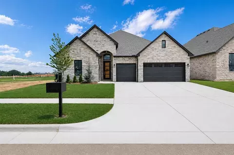 19400 S Country Dr, Edmond, OK 73012