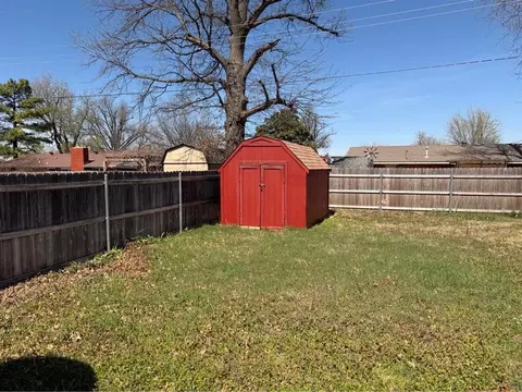 8317 NW 34th Ter, Bethany, OK 73008 photo 4