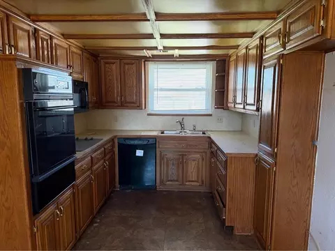 8317 NW 34th Ter, Bethany, OK 73008 photo 6