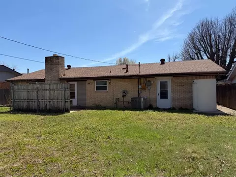 8317 NW 34th Ter, Bethany, OK 73008 photo 3