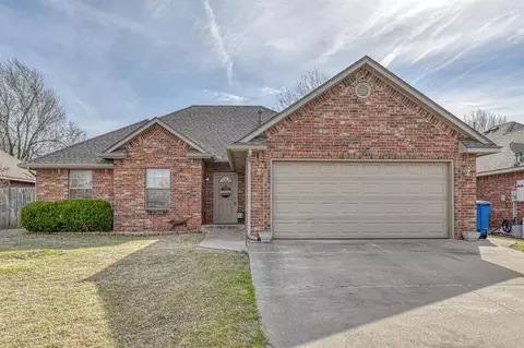 10 Westend Ct, Tuttle, OK 73089