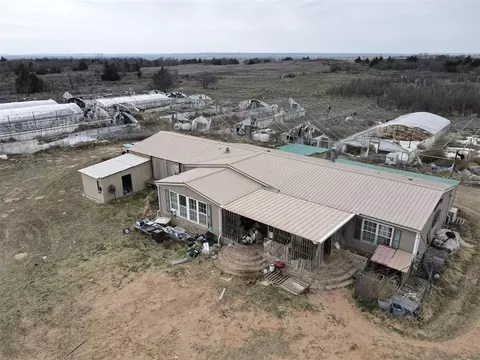 19744 Etowah Rd, Noble, OK 73068