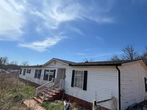 Exterior - 19744 Etowah Rd, Noble, OK 73068 photo 2 of 3