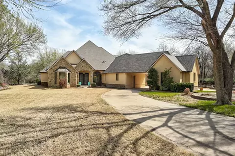 750 Stone Brg, Edmond, OK 73034
