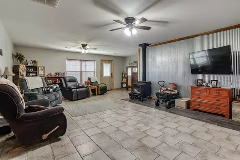 17725 Saddleback Ln, El Reno, OK 73036