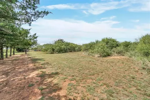 Exterior - 20449 E County Road 159 Rd, Altus, OK 73521 photo 9 of 12