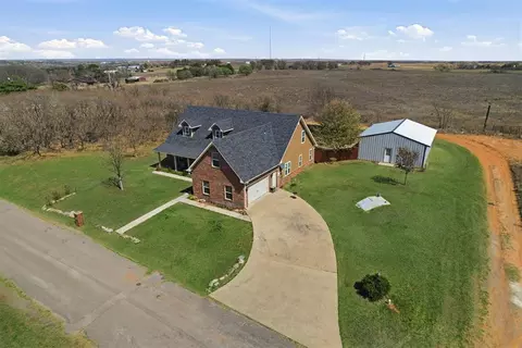 2118 Morris Ln, Sayre, OK 73662