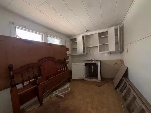 520 W Commerce St, Altus, OK 73521 photo 6