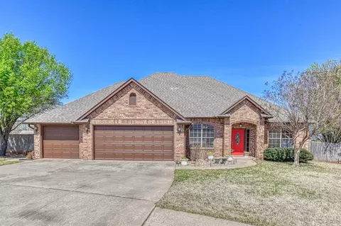101 Summit Ridge Ct, Norman, OK 73071