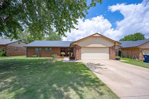 1119 W Johnathan Way, Mustang, OK 73064
