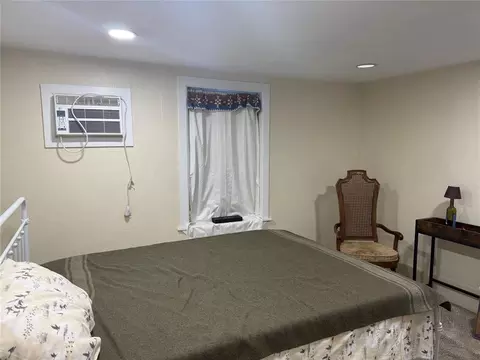 Bedroom - 906 N Jackson St, Altus, OK 73521 photo 3 of 3