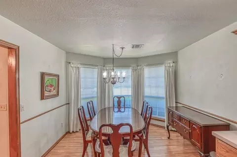 Dining - 2817 Brompton Dr, Norman, OK 73072 photo 1 of 2