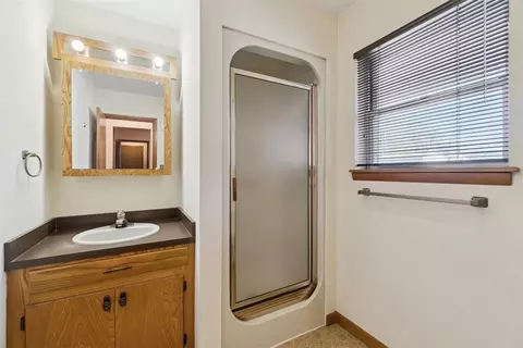 Bath - 1237 Denison Dr, Norman, OK 73069 photo 8 of 8