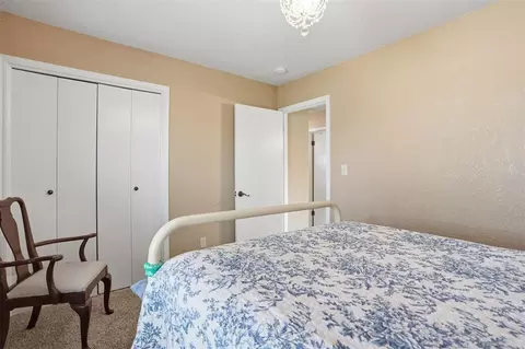 Bedroom - 3208 Gettysburg Dr, Altus, OK 73521 photo 3 of 4
