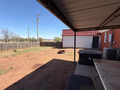 709 E N Boundary Hwy, Sentinel, OK 73664 photo 22