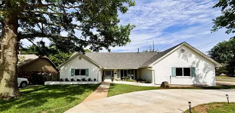10900 Willow Grv, Oklahoma City, OK 73120