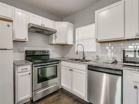 1615 NW 1st St #A & B, Oklahoma City, OK 73106