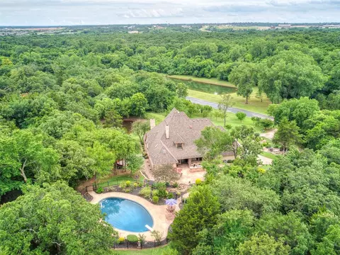 4320 Canaan Creek Rd, Edmond, OK 73034