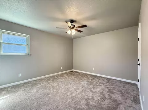 Bedroom - 405 Willow Branch Rd, Norman, OK 73072 photo 4 of 4
