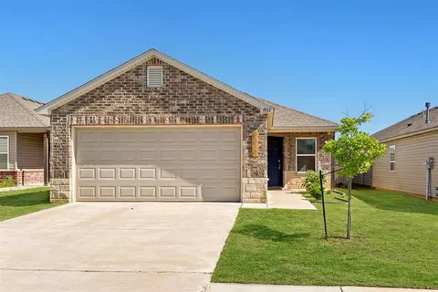 9517 NW 116th Ct, Yukon, OK 73099