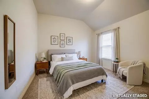 Bedroom - 300 Summit Bnd, Norman, OK 73071 photo 1 of 6