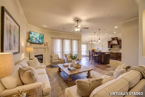 Living - 300 Summit Bnd, Norman, OK 73071 photo 1 of 5