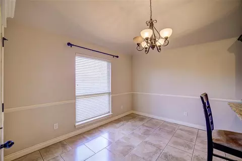 Dining - 300 Summit Bnd, Norman, OK 73071 photo 1 of 1