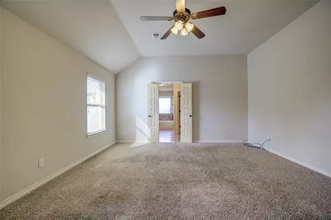 Bedroom - 300 Summit Bnd, Norman, OK 73071 photo 6 of 6