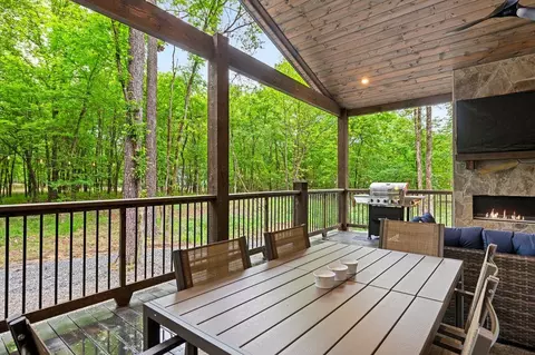 Exterior - 47 Canopy Trl, Broken Bow, OK 74728 photo 10 of 18