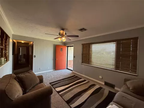 Living - 826 Hillcrest Dr, Watonga, OK 73772 photo 4 of 4