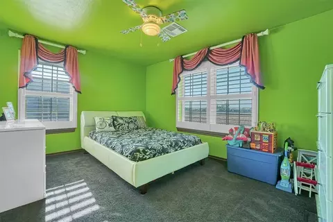 Bedroom - 21321 E 1290 Rd, Sentinel, OK 73664 photo 5 of 5