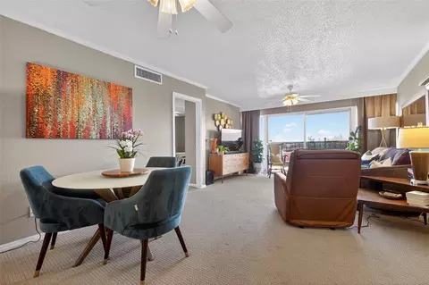6100 N Brookline Ave #12, Oklahoma City, OK 73112