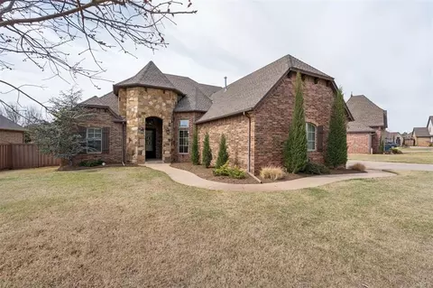 3001 Allie Dr, Edmond, OK 73012