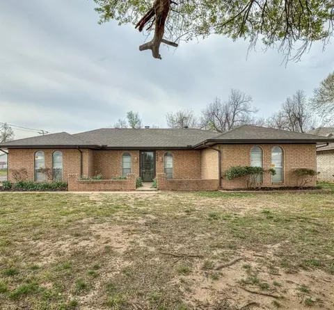 4900 NW 17th St, Oklahoma City, OK 73127