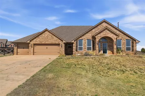 1353 County Street 2976, Blanchard, OK 73010
