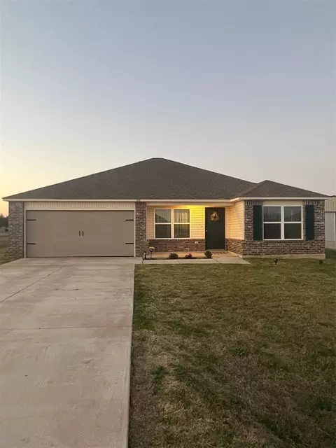 326 Starlight Dr, Shawnee, OK 74804