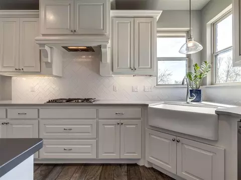 Kitchen - 4508 Baldwin Ave, Moore, OK 73160 photo 1 of 2