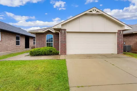 12709 Heritage Oaks Dr, Oklahoma City, OK 73120